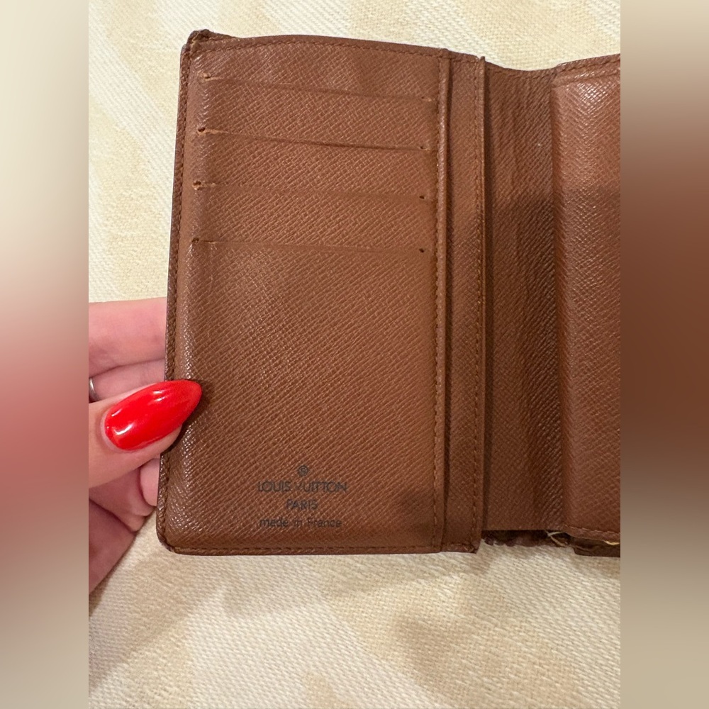 SOLD // ⚜️ LOUIS VUITTON Monogram Portefeuille
Viennois Bifold Wallet • France - Picture 5 of 12